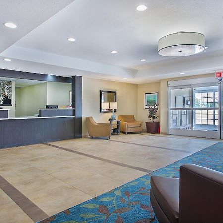 Candlewood Suites Fort Campbell - Oak Grove By Ihg Exterior photo